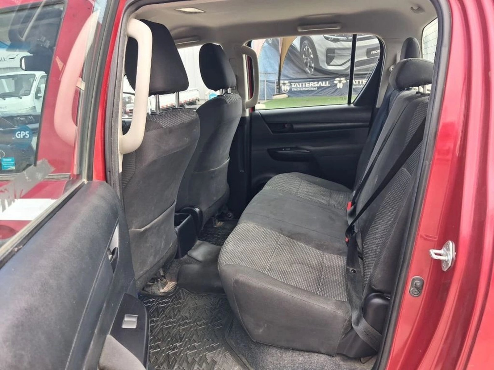 TOYOTA HILUX HILUX TSS 2.4 Diesel 4X2 T/M 2021 - Imagen 11 de 15