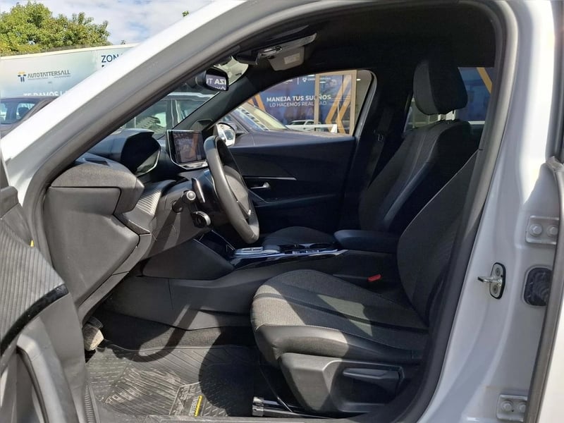 Peugeot 2008 1.5 BlueHDI  Auto Allure 2025 - Imagen 13 de 20