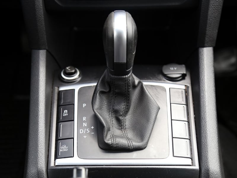 Volkswagen AMAROK 2.0 COMFORTLINE AT 4MOTION 2023 - Imagen 17 de 20