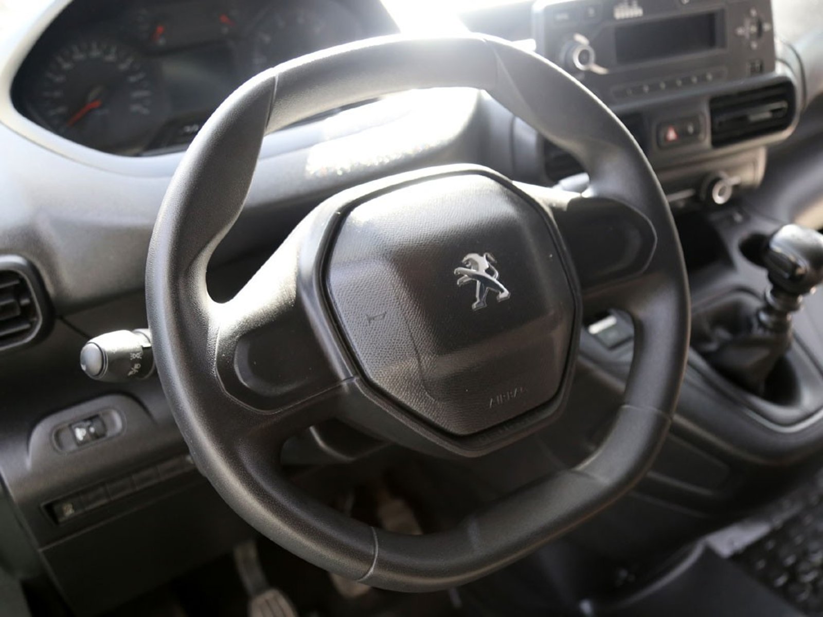 Peugeot PARTNER 1.5 L1 BLUEHDI 100 MT DIESEL 2023 - Imagen 16 de 20
