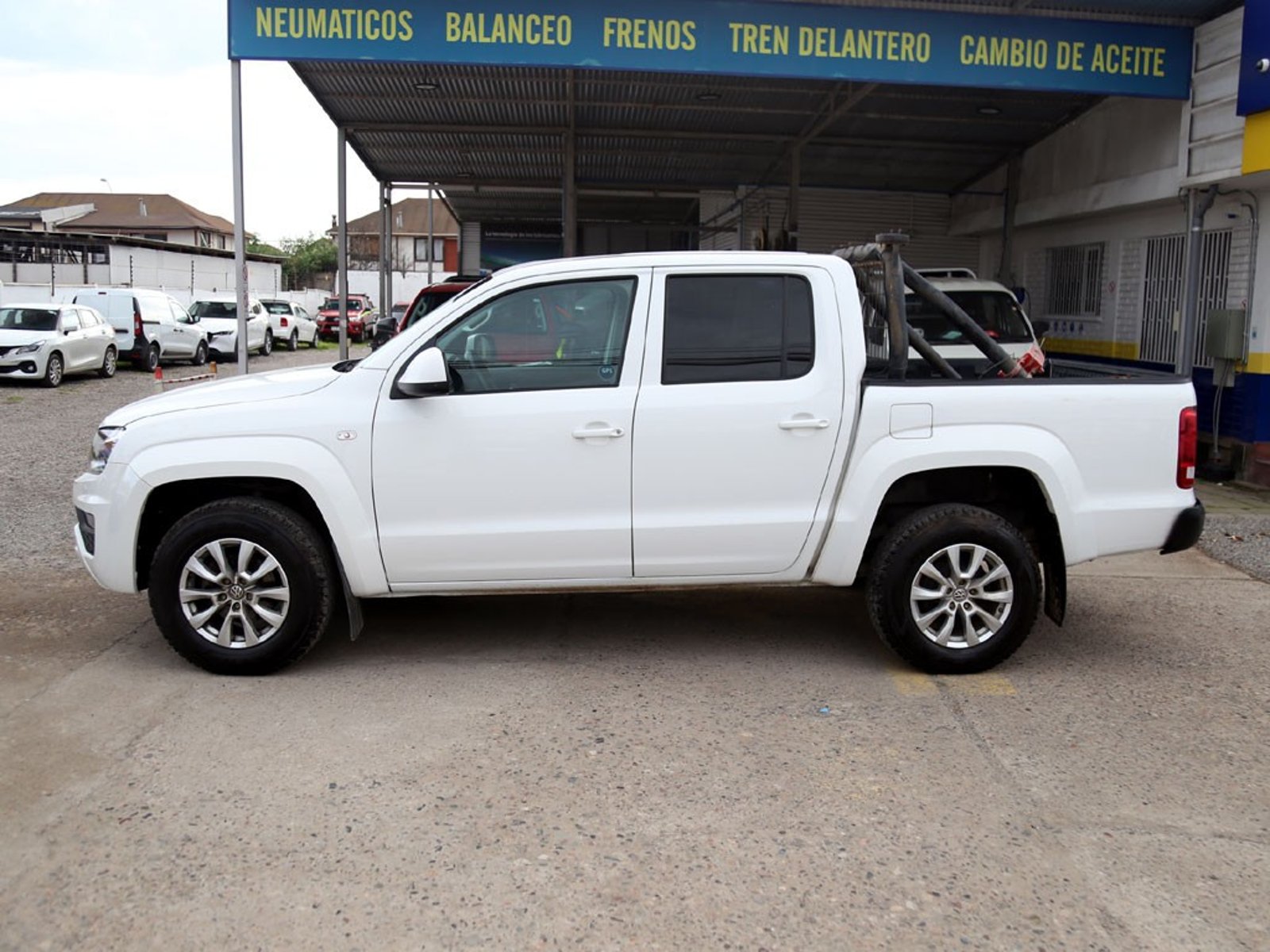 Volkswagen AMAROK DCAB TDI 4X4 TRENDLINE 2.0 2023 - Foto 5 de 20