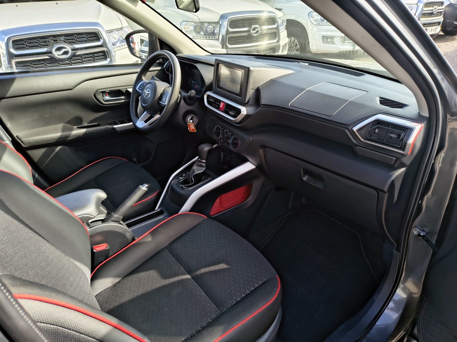 Toyota RAIZE 1.2 GASOLINA 4X2 T/A 2025 - Imagen 20 de 20