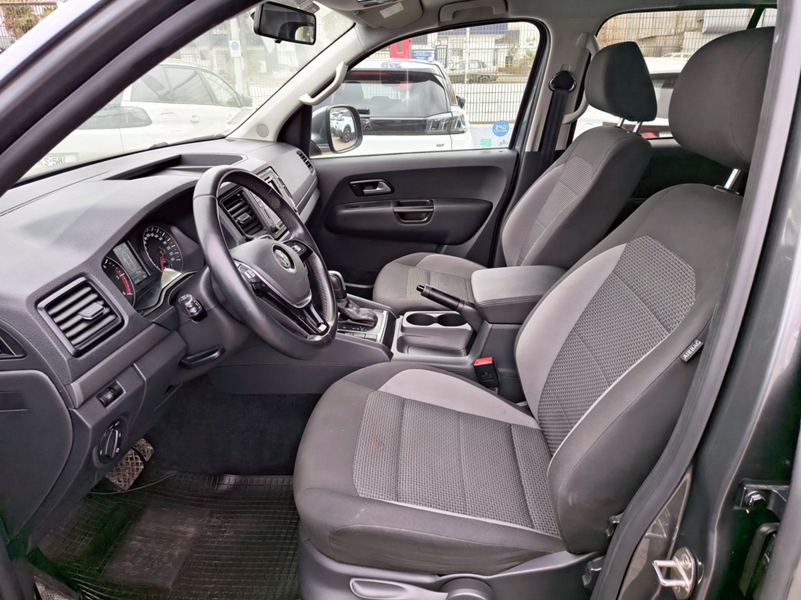 Volkswagen AMAROK 2.0 TRENDLINE 2022 - Imagen 10 de 20