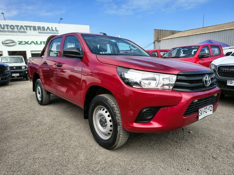 Toyota HILUX 2.4 Diesel 4x2 T/M 2023 - Imagen 3 de 20