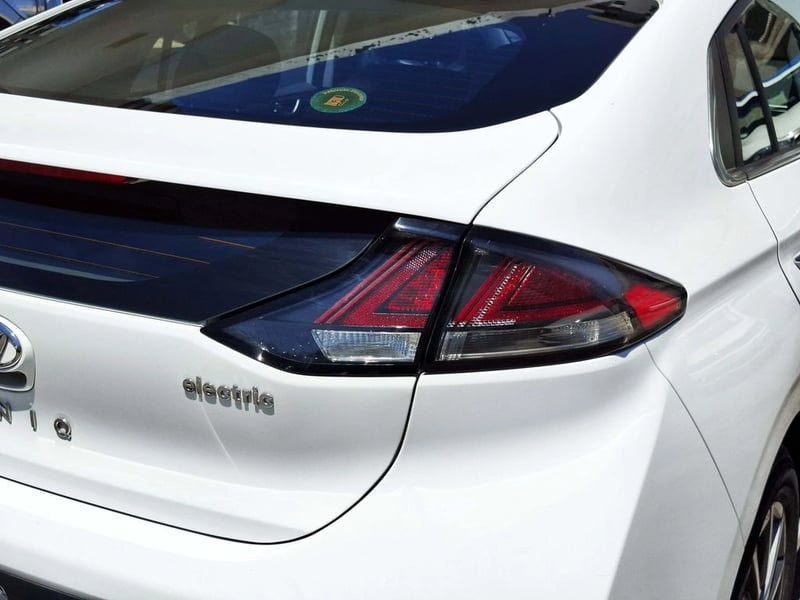 Hyundai IONIQ EV ELECTRICO 2021 - Imagen 8 de 20
