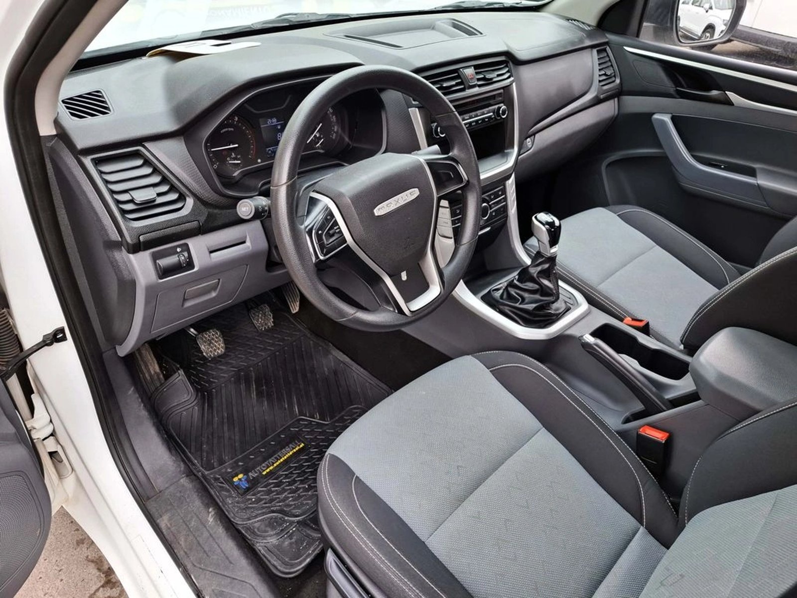 Maxus T60 DX 2.0 4X4 MT 2024 - Imagen 15 de 20