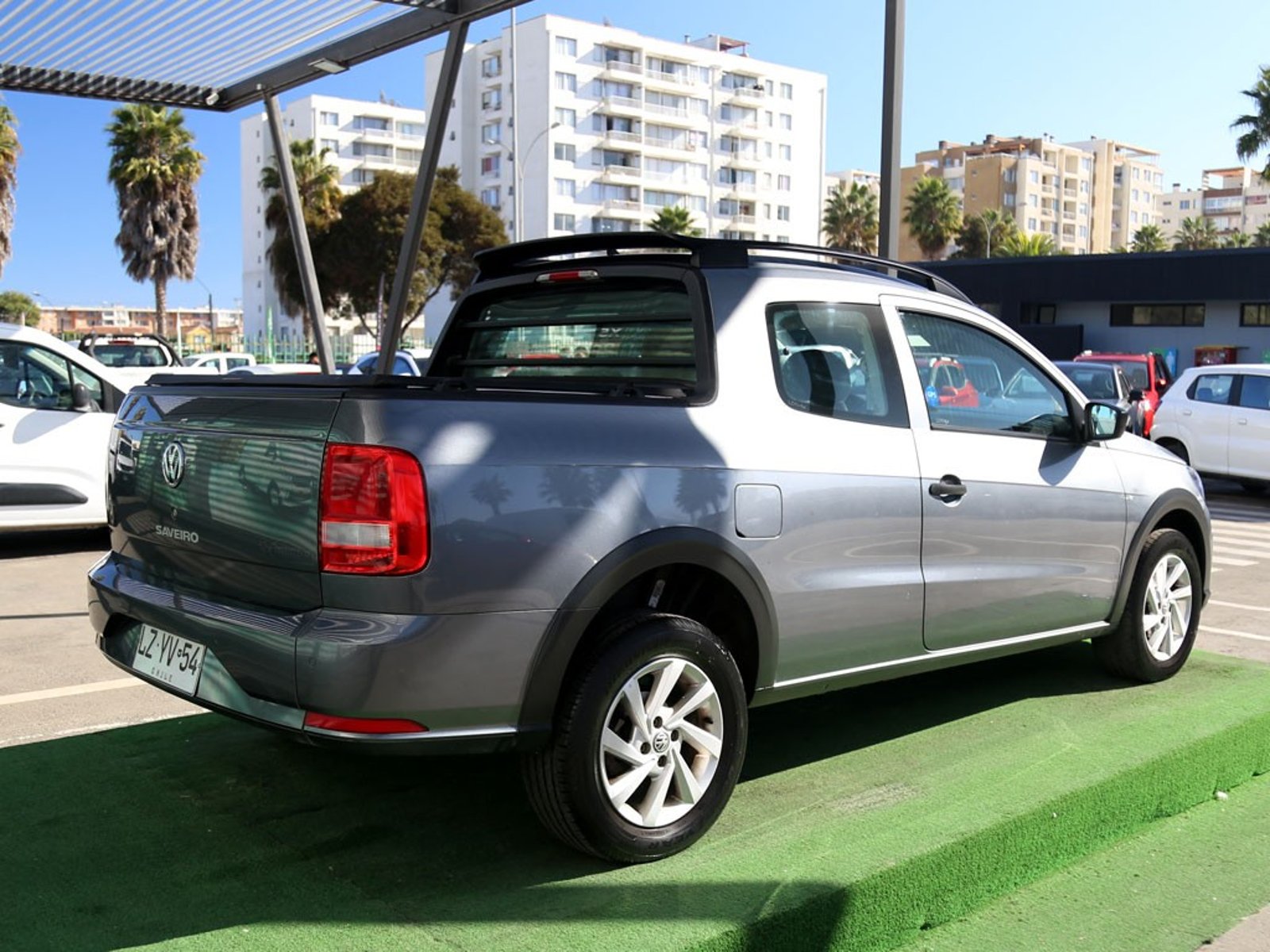 VOLKSWAGEN SAVEIRO 1.6 DC MT 2021 - Imagen 6 de 20