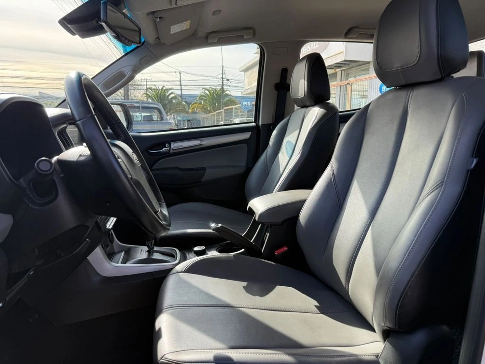 Chevrolet COLORADO 2.8 4X4 LTZ 2023 - Imagen 10 de 19