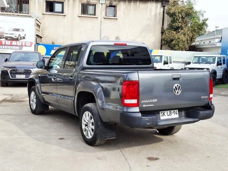 Volkswagen AMAROK COMFORTLINE 4MOTION AT 2023 - Imagen 9 de 20