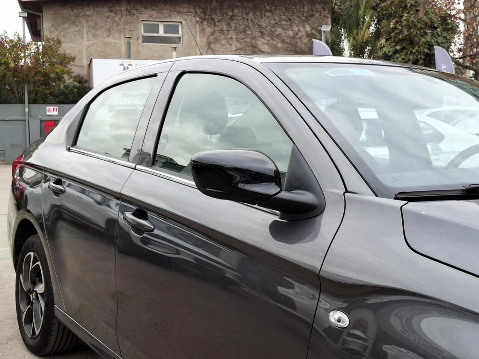 CITROEN C-ELYSEE 1.6 DIESEL 2025 - Foto 4 de 20