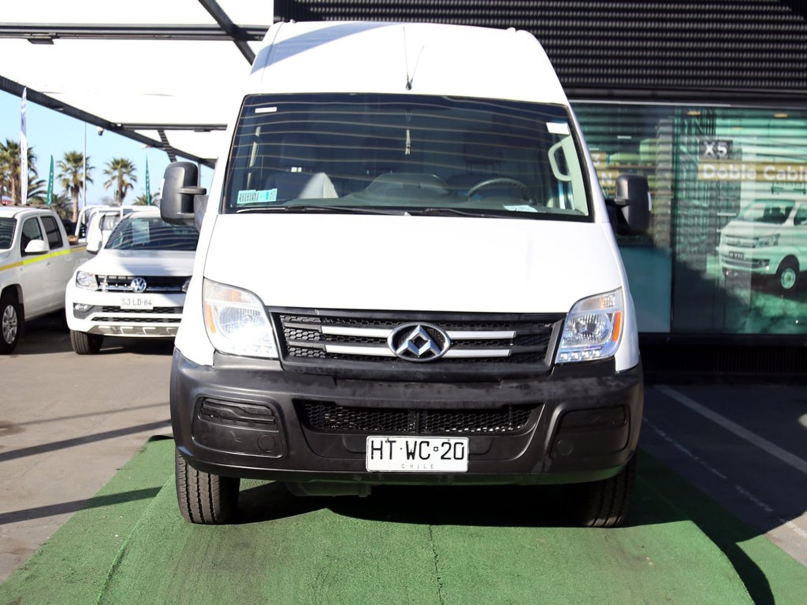 Maxus V80 2.5 4X2 CARGO VAN MT 5P 2016 - Foto 2 de 16