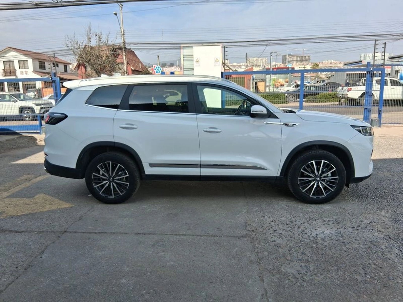 CHERY TIGGO 8 PRO MAX 4X4 2.0 AT 2024 - Imagen 4 de 20