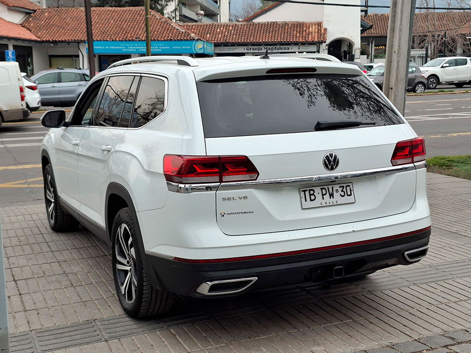 Volkswagen ATLAS 3.6 LIMITED 4X4 7 Pasajeros 2024 - Imagen 4 de 20
