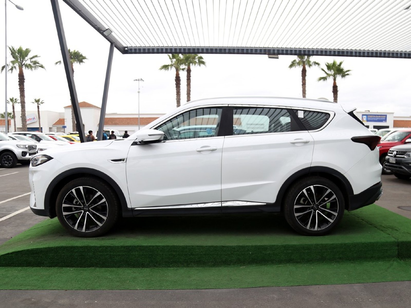 Jetour X70 PLUS 1.5 AT 2024 - Foto 5 de 20