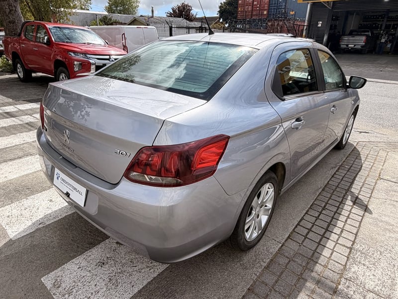Peugeot 301 1.6 ALLURE HDI 2023 - Imagen 8 de 20