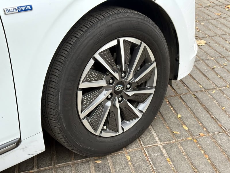 Hyundai IONIQ Ionic EV 2021 - Imagen 10 de 20