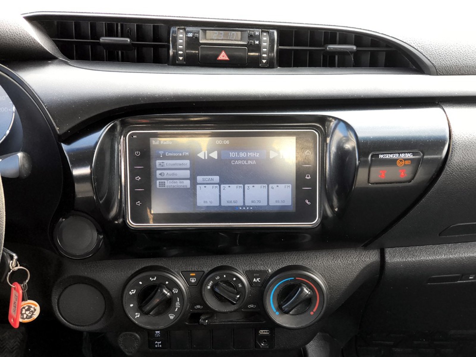 Toyota HILUX TSS 2.4 Diesel 4X2 T/M 2021 - Imagen 18 de 20