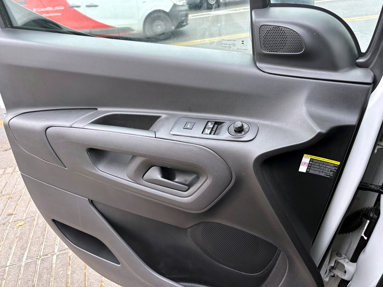 PEUGEOT PARTNER 1.5 L1 BLUEHDI 2024 - Imagen 8 de 20