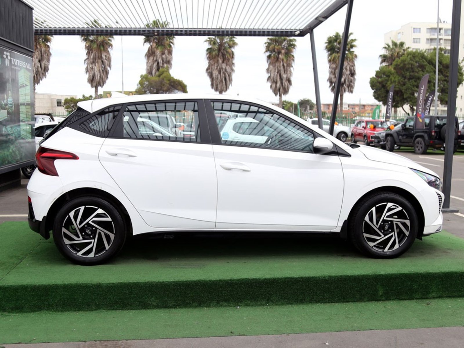 Hyundai I20 1.4 PLUS MT 2025 - Foto 4 de 20