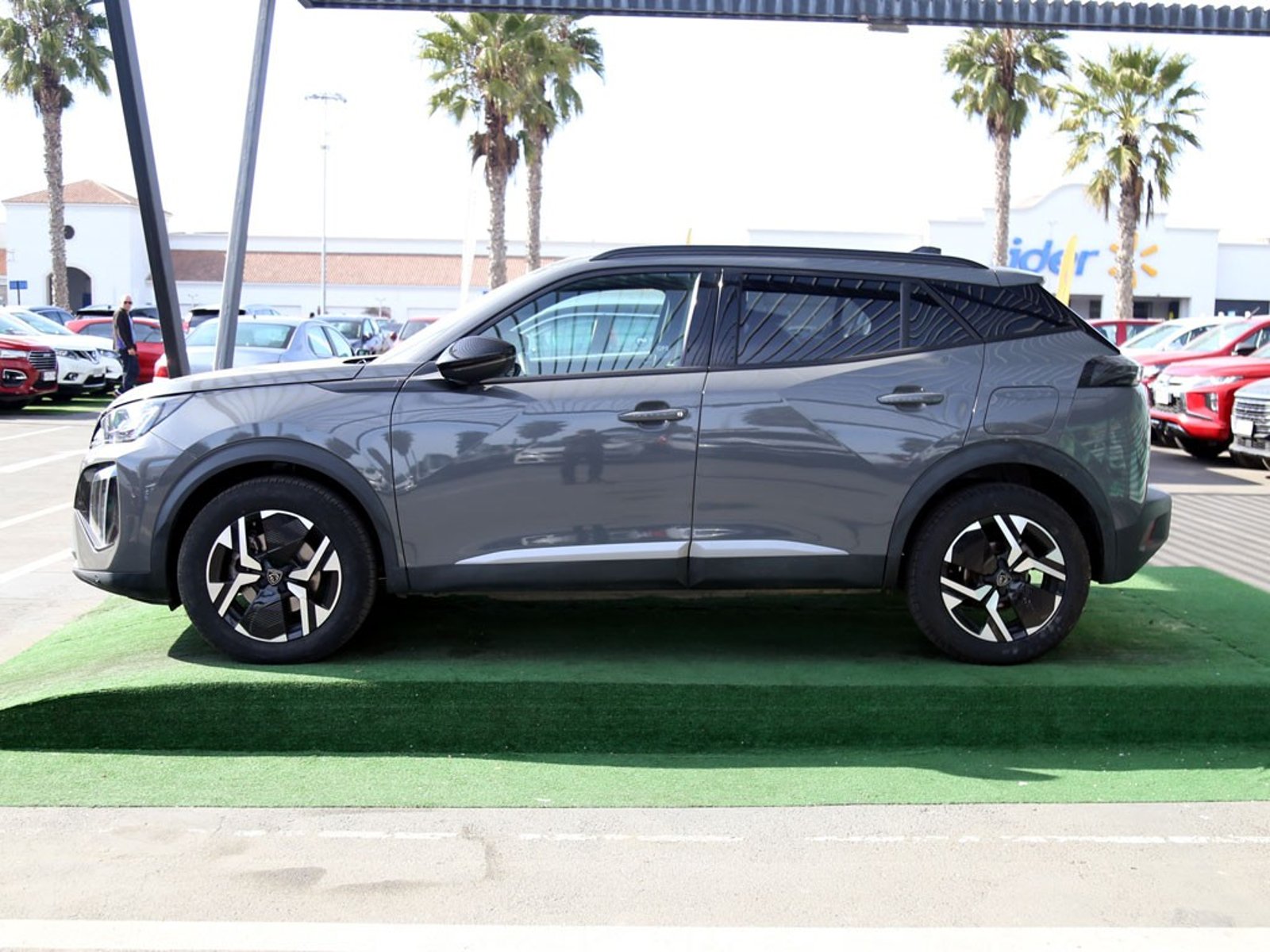PEUGEOT 2008 1.5 ALLURE PACK BLUEHDI 130 AT DIESEL 2025 - Imagen 5 de 20