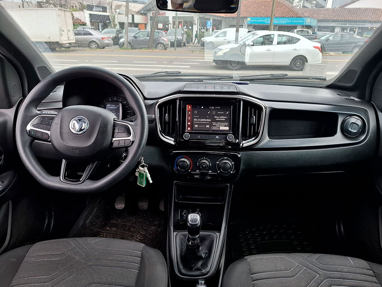 RAM 700 1700 BIGHORN DCAB 1.3 2024 - Imagen 9 de 20