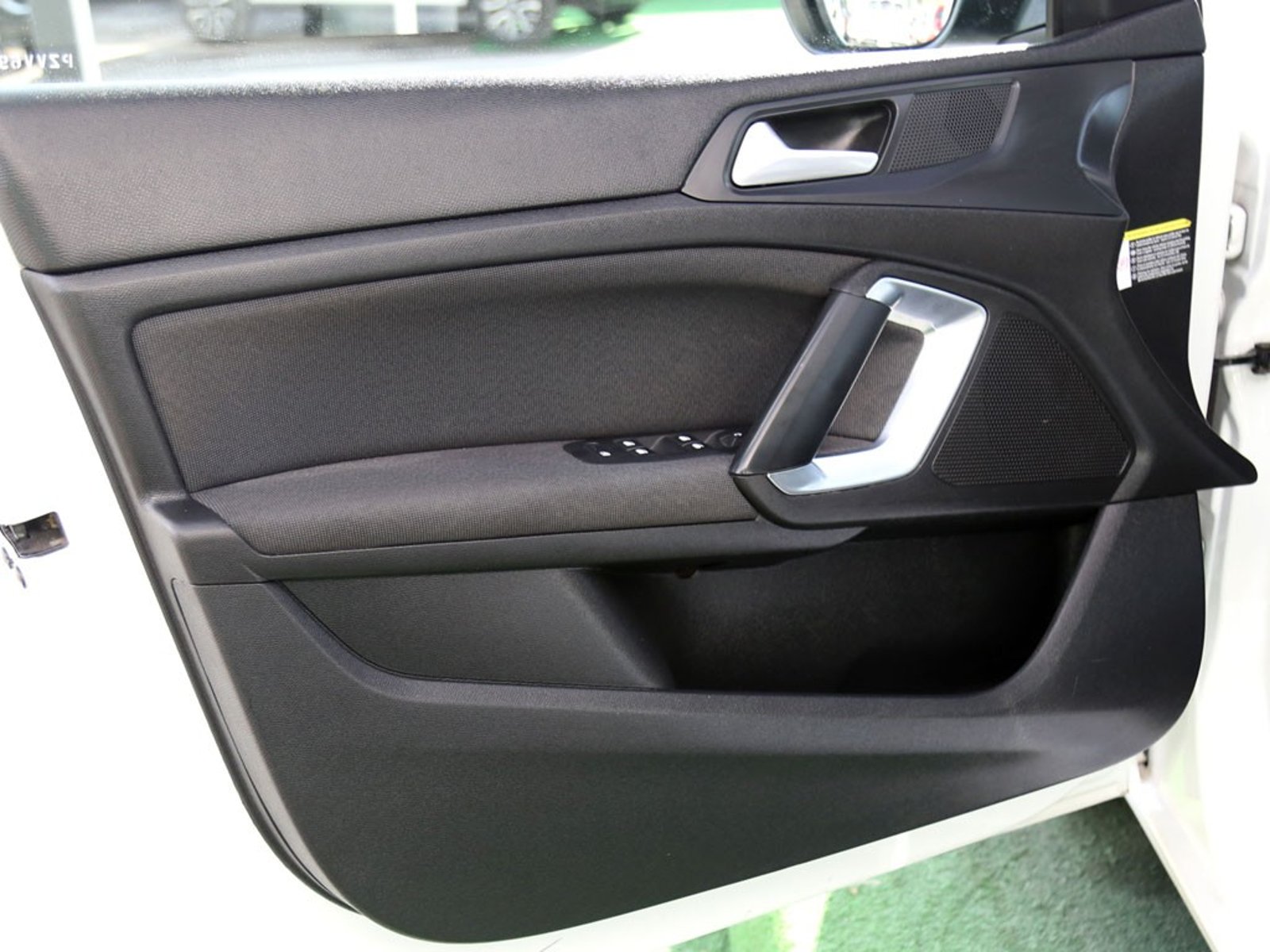 PEUGEOT 308 1.6 ALLURE PACK THP 4X2 165 EAT6 5P 2021 - Imagen 11 de 20