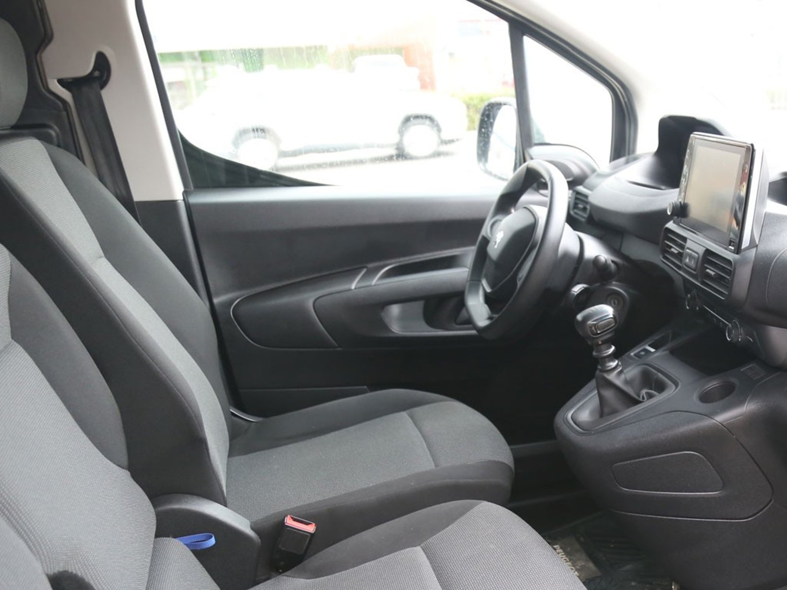 Peugeot PARTNER L1 MT 1.5 2024 - Imagen 18 de 20