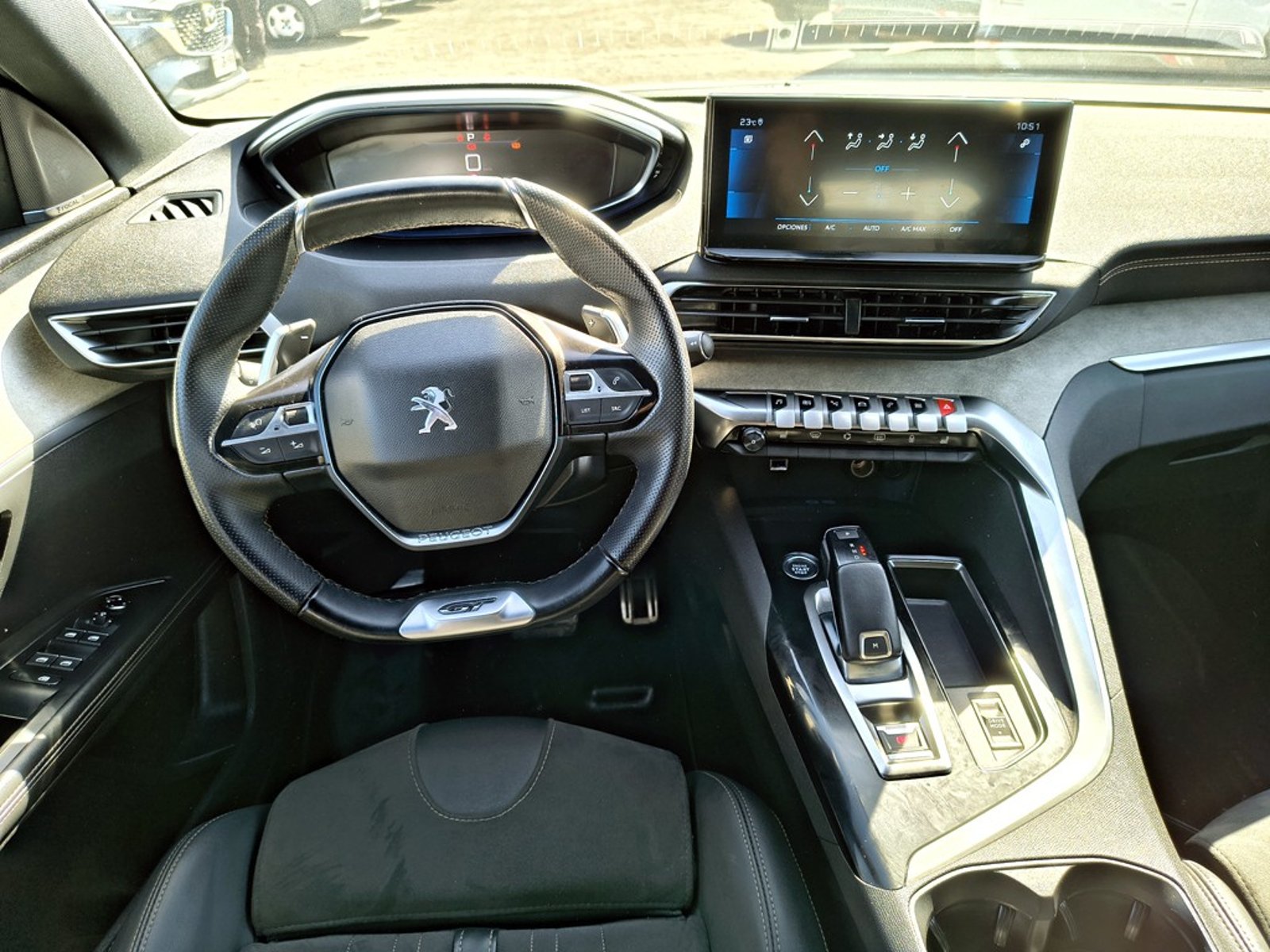 PEUGEOT 5008 BLUEHDI 130 1.5 AUT 2023 - Imagen 12 de 20