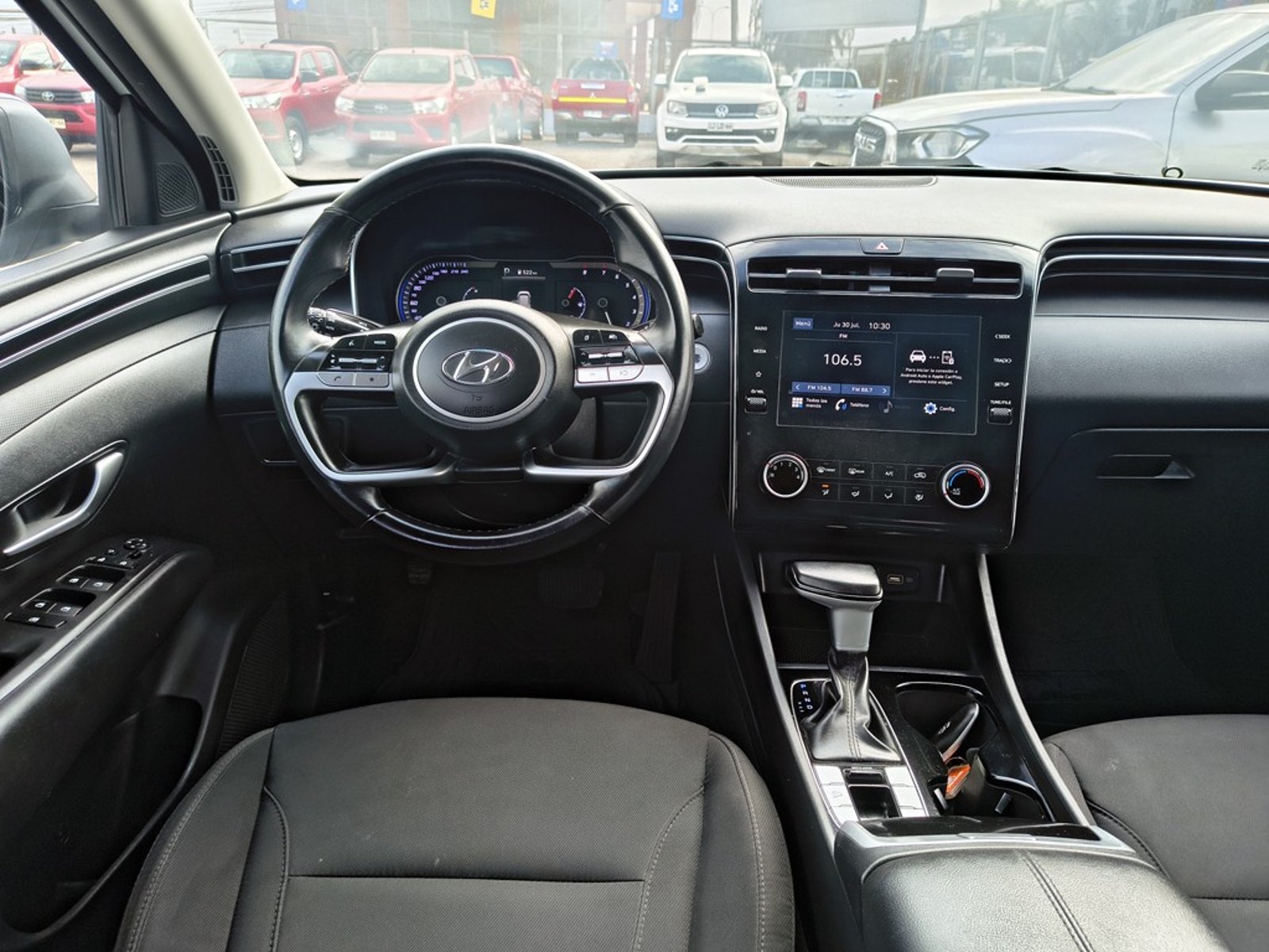 Hyundai TUCSON TUCSON 2.0 Gasolina 4x4 T/A 2024 - Imagen 12 de 20