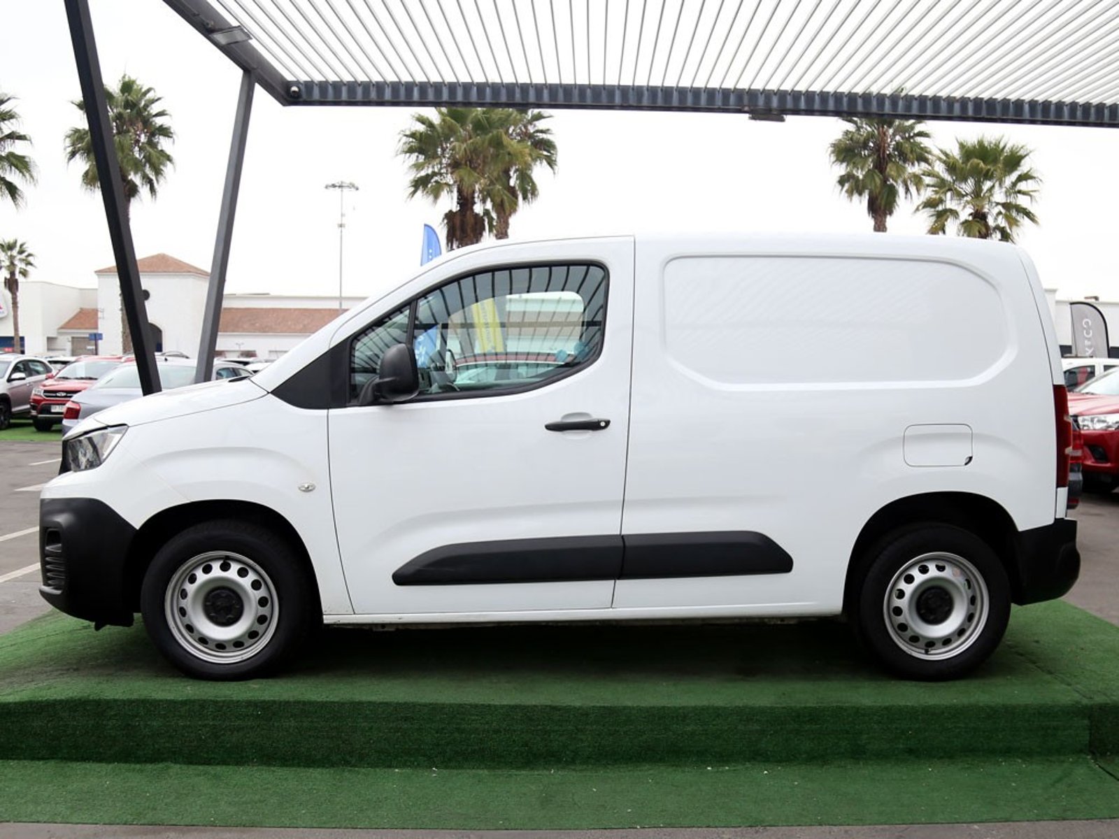 PEUGEOT PARTNER 1.6 L1 HDI MT DIESEL 2021 - Imagen 5 de 19