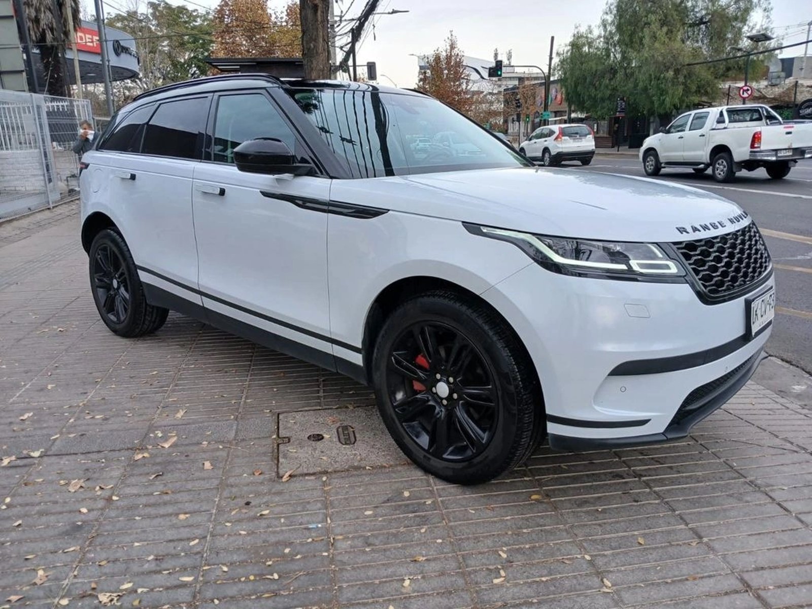 Land Rover RANGE ROVER VELAR Range Rover Velar P 250 S 2019 - Foto 3 de 19