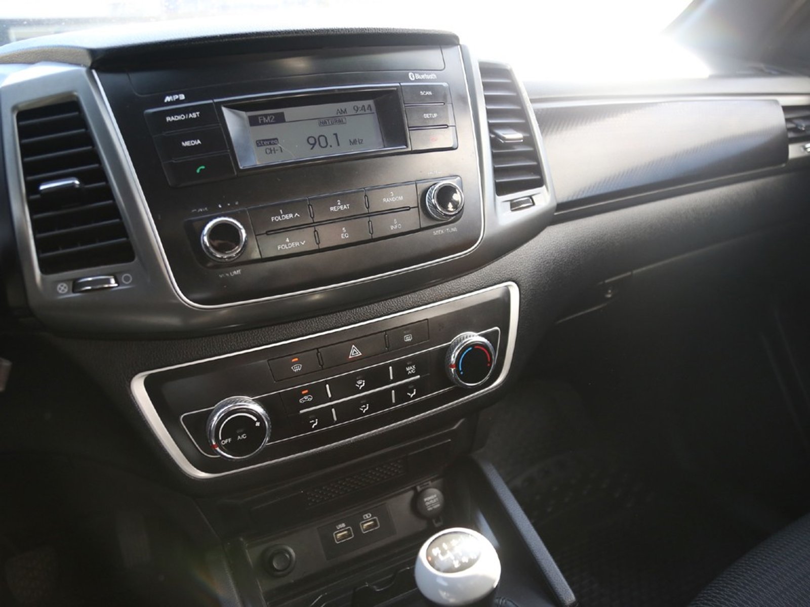 SsangYong MUSSO 2.2 MT 4X4 DIESEL 2023 - Imagen 20 de 20