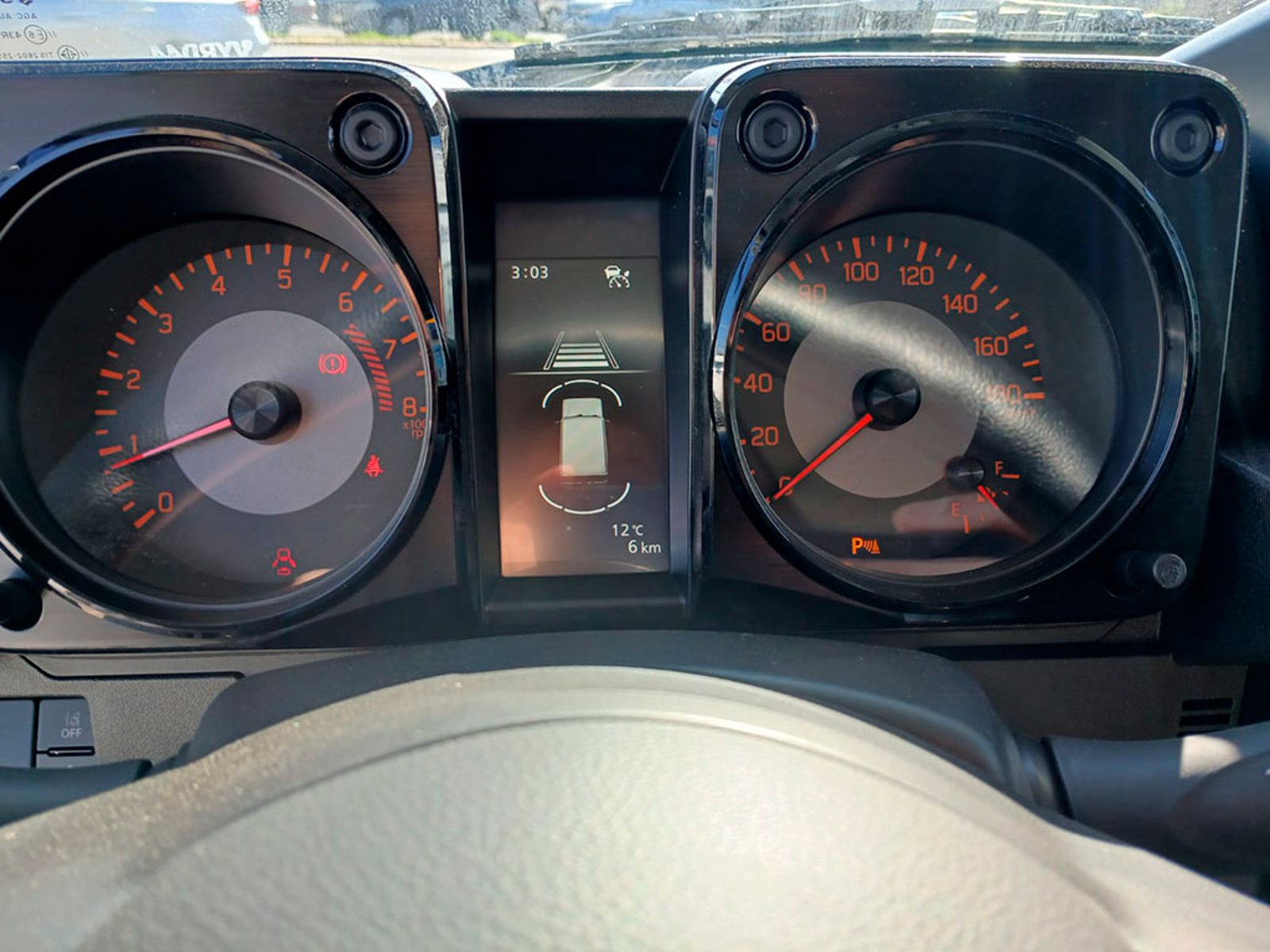 Suzuki JIMNY GL WINCHE MT 4X4 2026 - Imagen 11 de 12