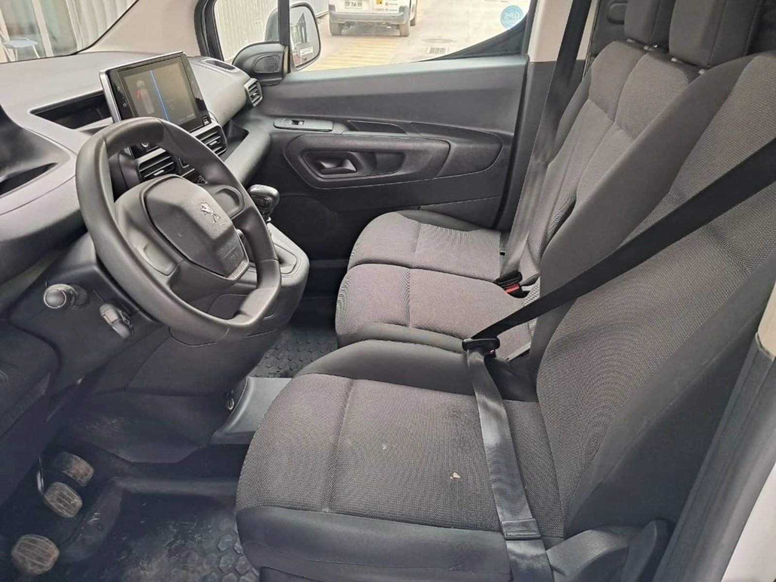 Peugeot PARTNER L1 1.5 HDI MT 4X2 2024 - Imagen 12 de 20