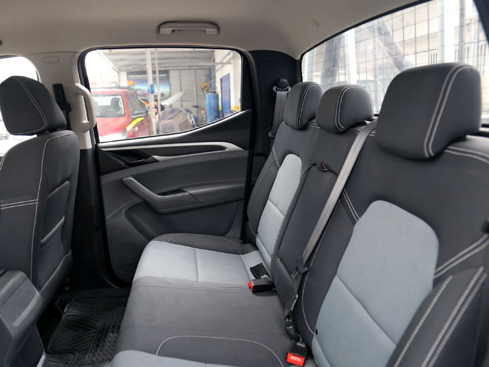 Maxus T60 DCAB 4X2 2.0 2024 - Imagen 19 de 20