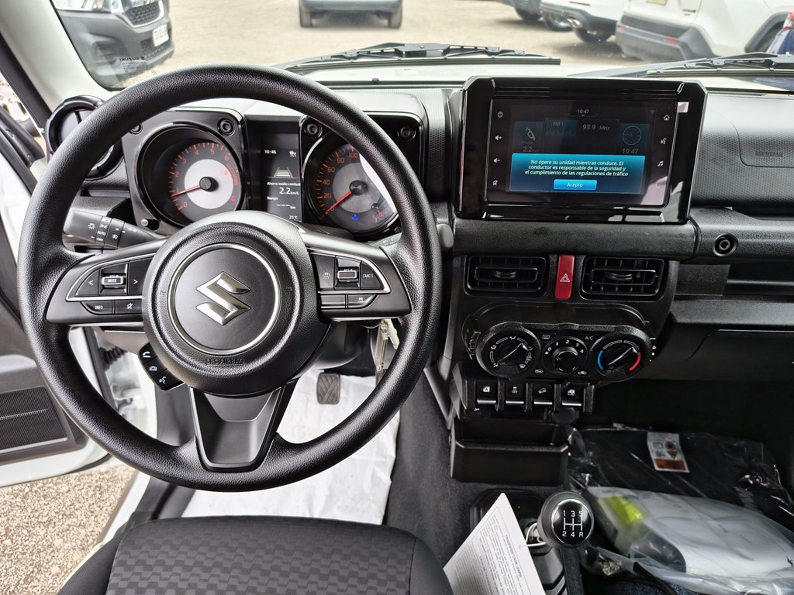 Suzuki JIMNY GL WINCHE MT 4X4 PRECIO+ IVA 2026 - Imagen 17 de 20
