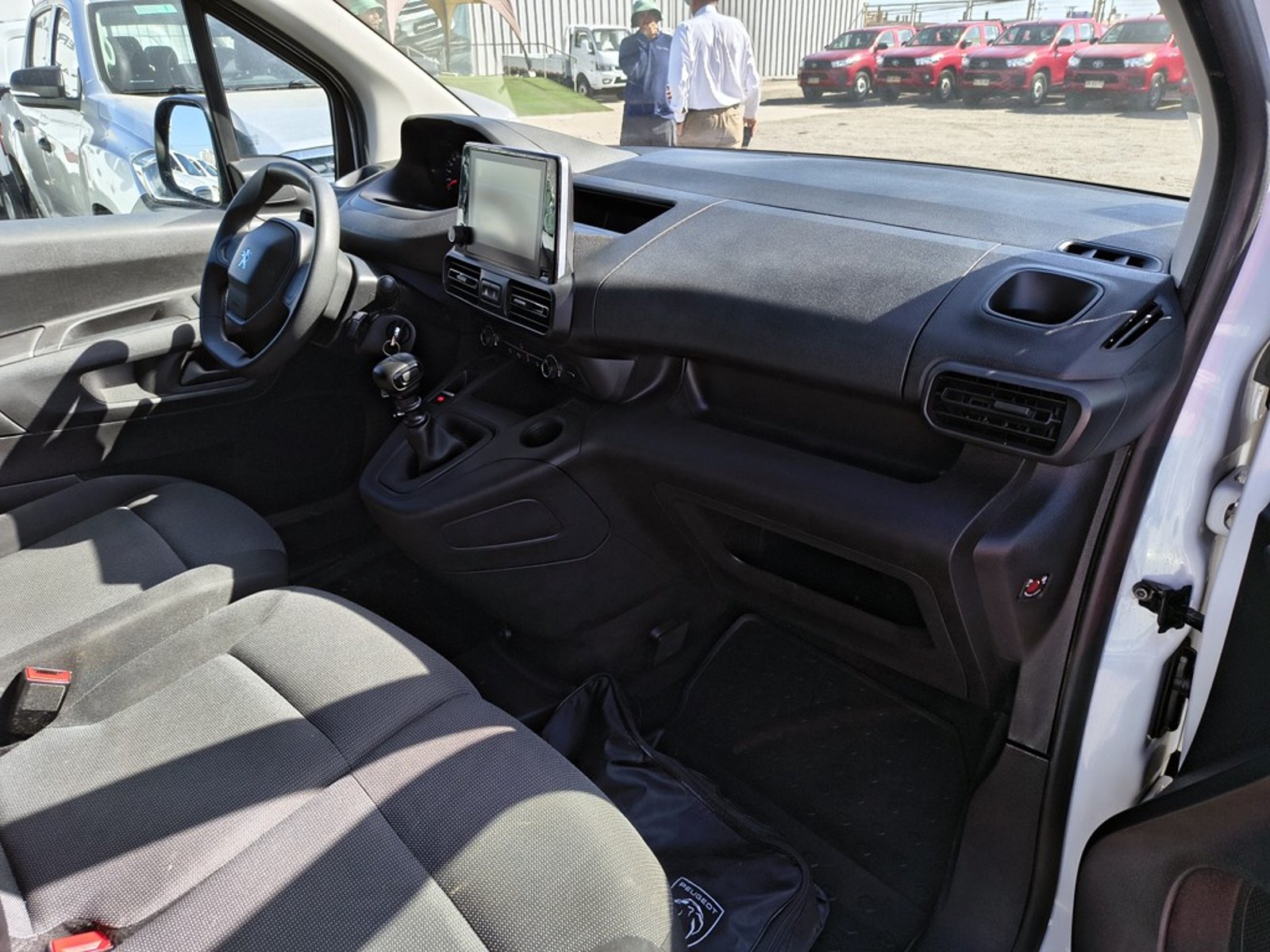 Peugeot PARTNER L1 1.5 HDI 2024 - Imagen 15 de 16