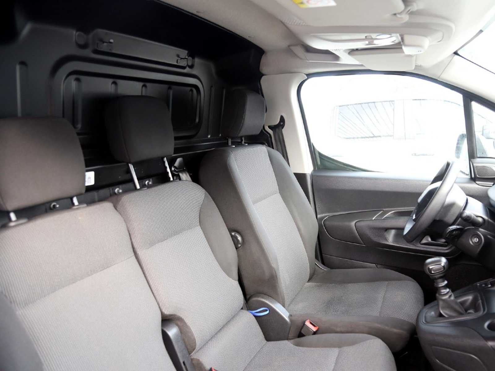 Peugeot PARTNER 1.5 L1 BLUEHDI 2024 - Imagen 14 de 20