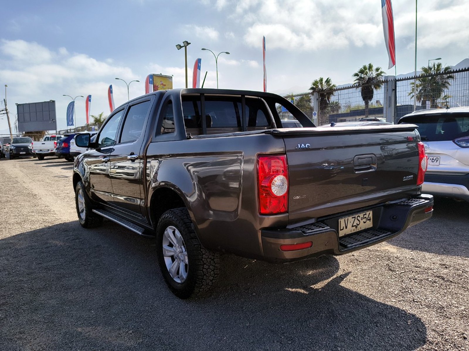 JAC T6 Diesel T/M 2.0 2019 - Foto 4 de 19