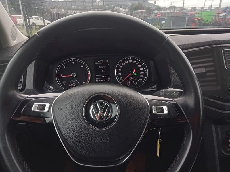 Volkswagen AMAROK AMAROK COMFORTLINE AT 2023 - Imagen 8 de 9