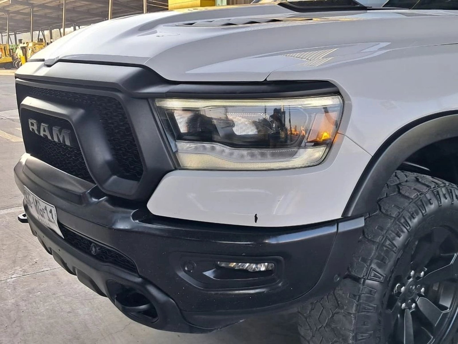 RAM 1500 5.7 REBEL 4X4 AT 4P 2023 - Imagen 10 de 20