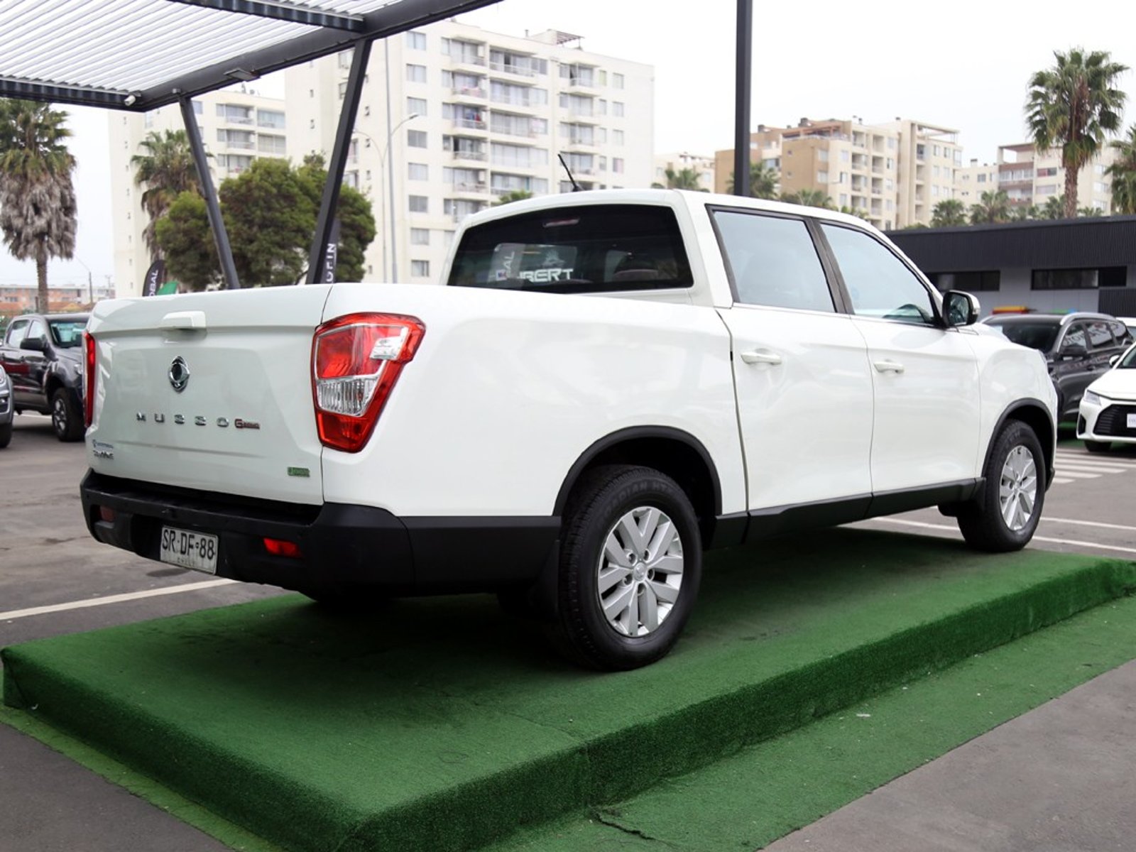 SsangYong MUSSO GRAND MUSSO 2.2 4X2 MT DISEL 2023 - Foto 5 de 20
