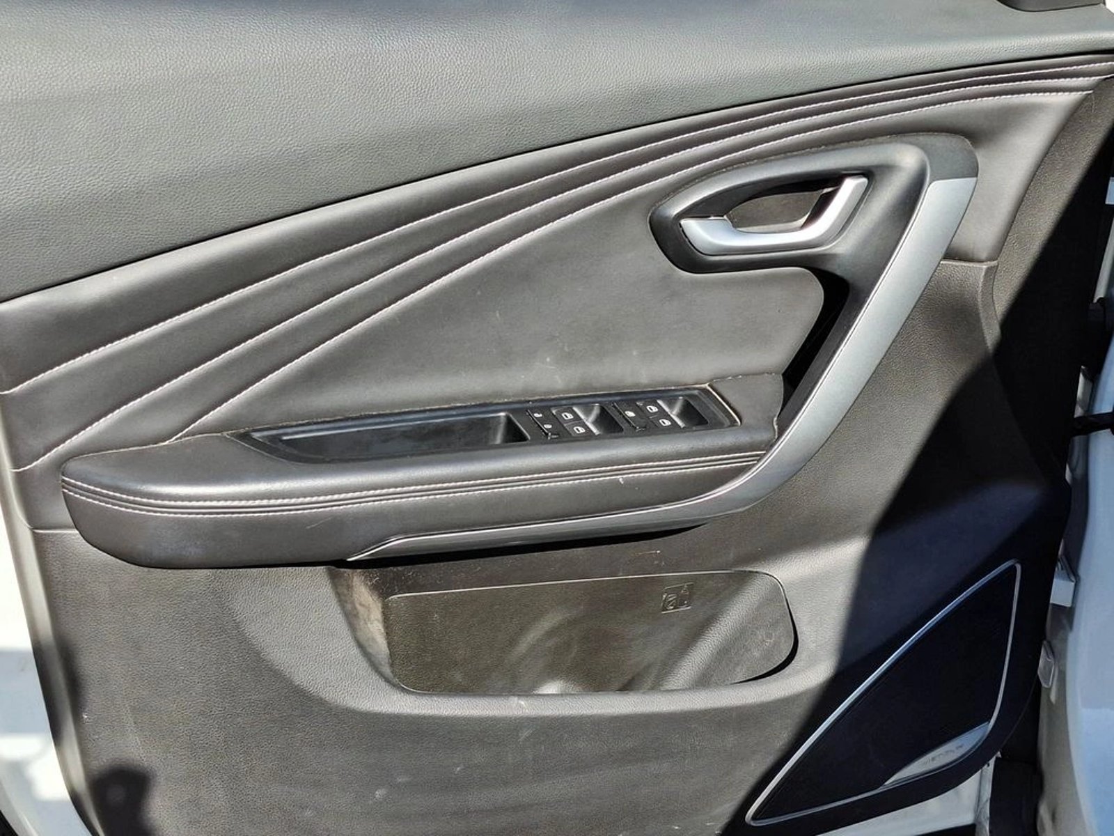 JETOUR X70 1.5 2022 - Imagen 11 de 20