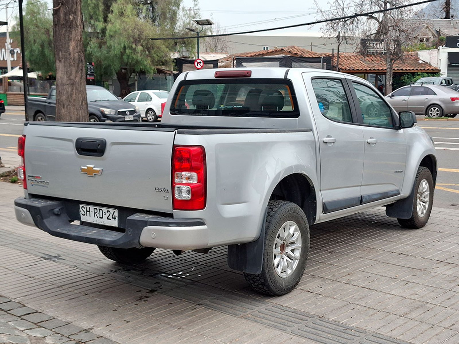 Chevrolet COLORADO 2.8 CTDI 4X4 LT AT 4P 2022 - Imagen 7 de 20