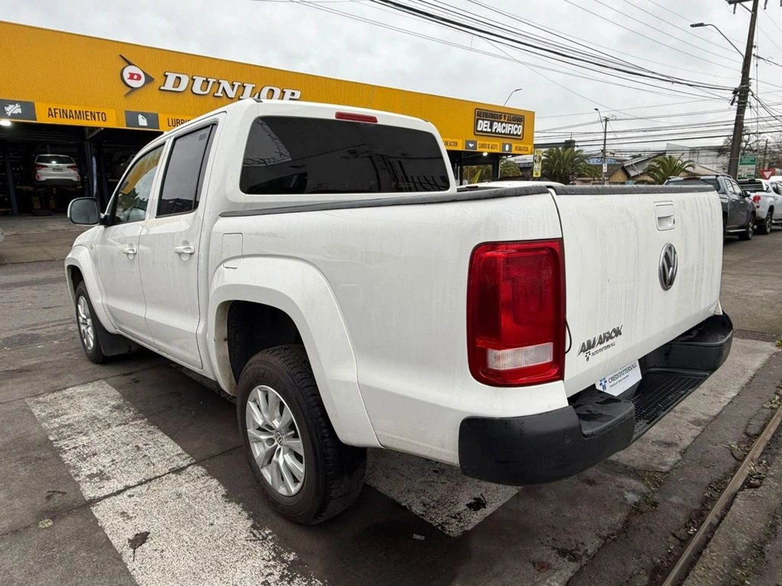 Volkswagen AMAROK 2.0 COMFORTLINE 4X4 AT 2023 - Imagen 7 de 12