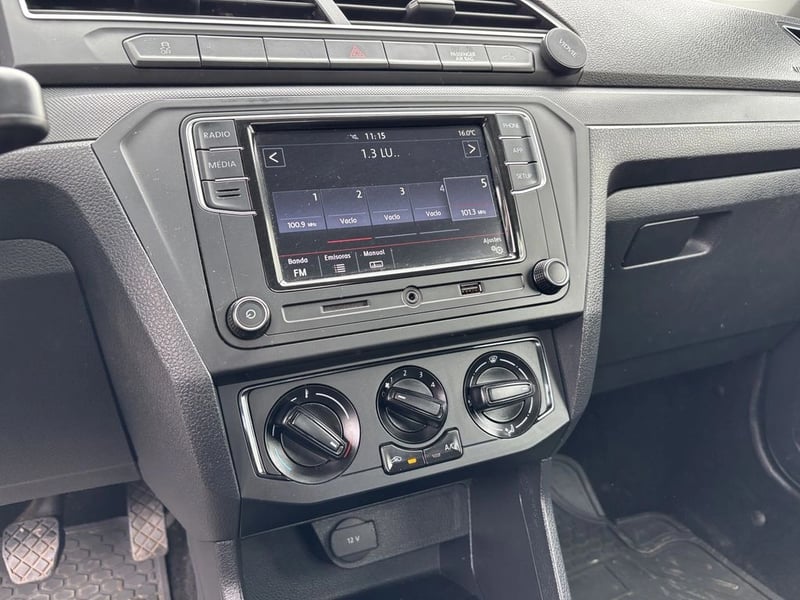 Volkswagen SAVEIRO MT 2023 - Imagen 15 de 20