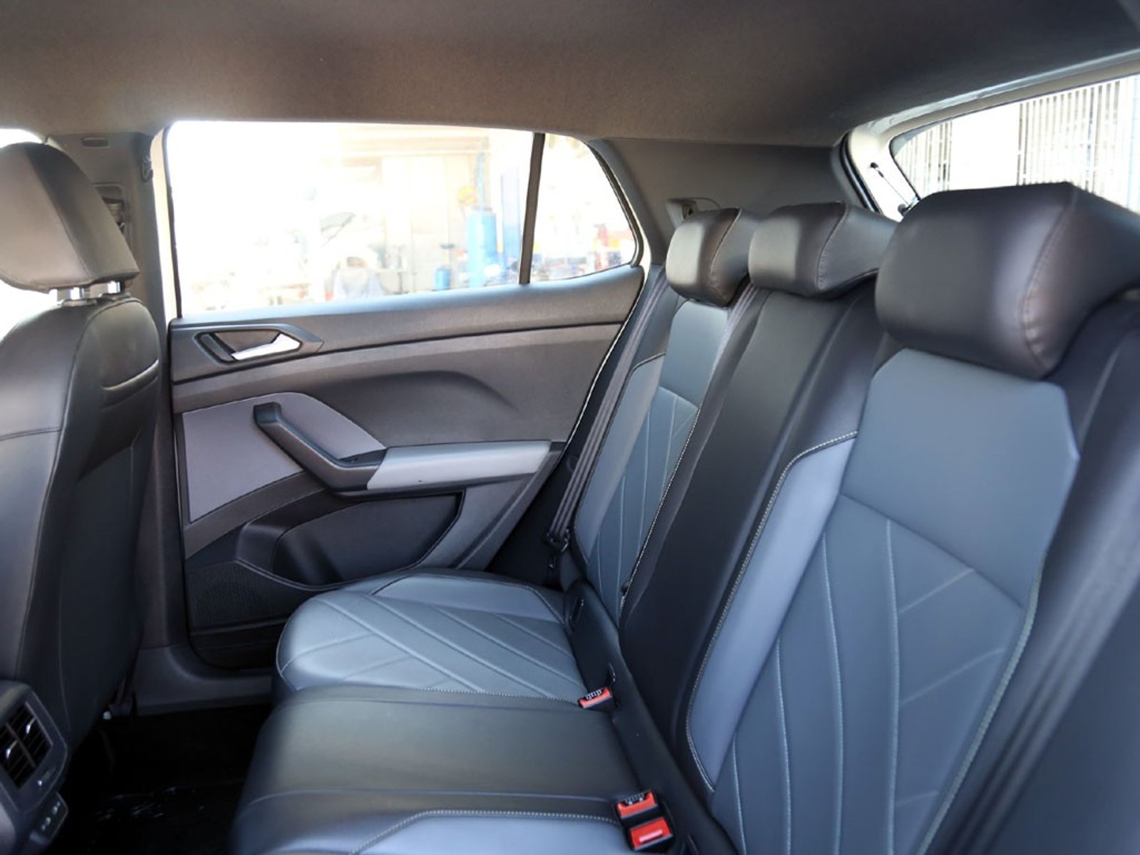 Volkswagen T-CROSS TSI 4X2 1.0 AUT 2025 - Imagen 20 de 20