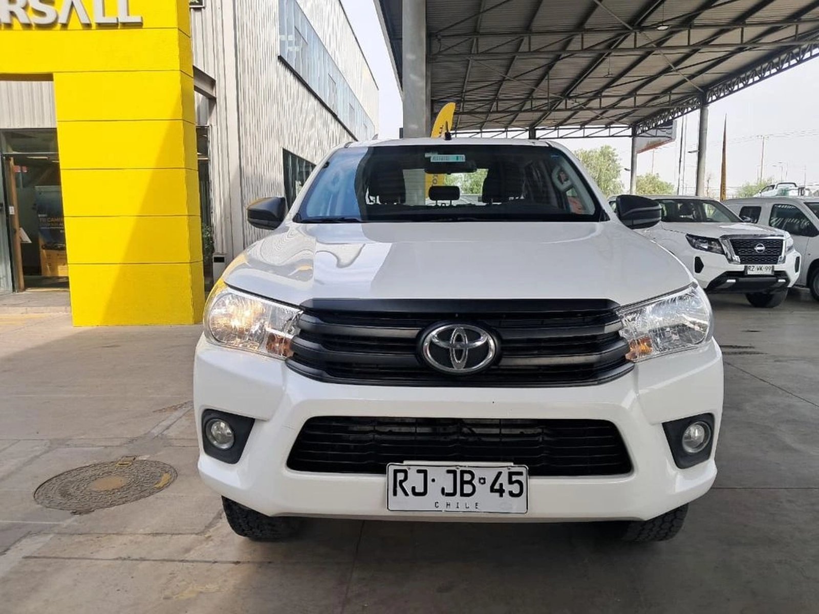 TOYOTA HILUX DX 2.4 4X2 2022 - Imagen 3 de 20