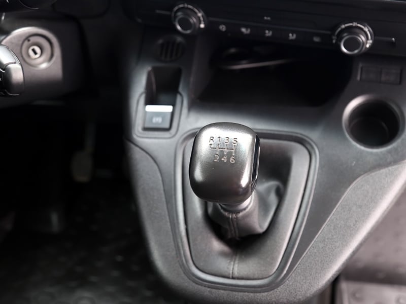 Peugeot PARTNER L1 BLUE HDI 2024 - Imagen 16 de 20