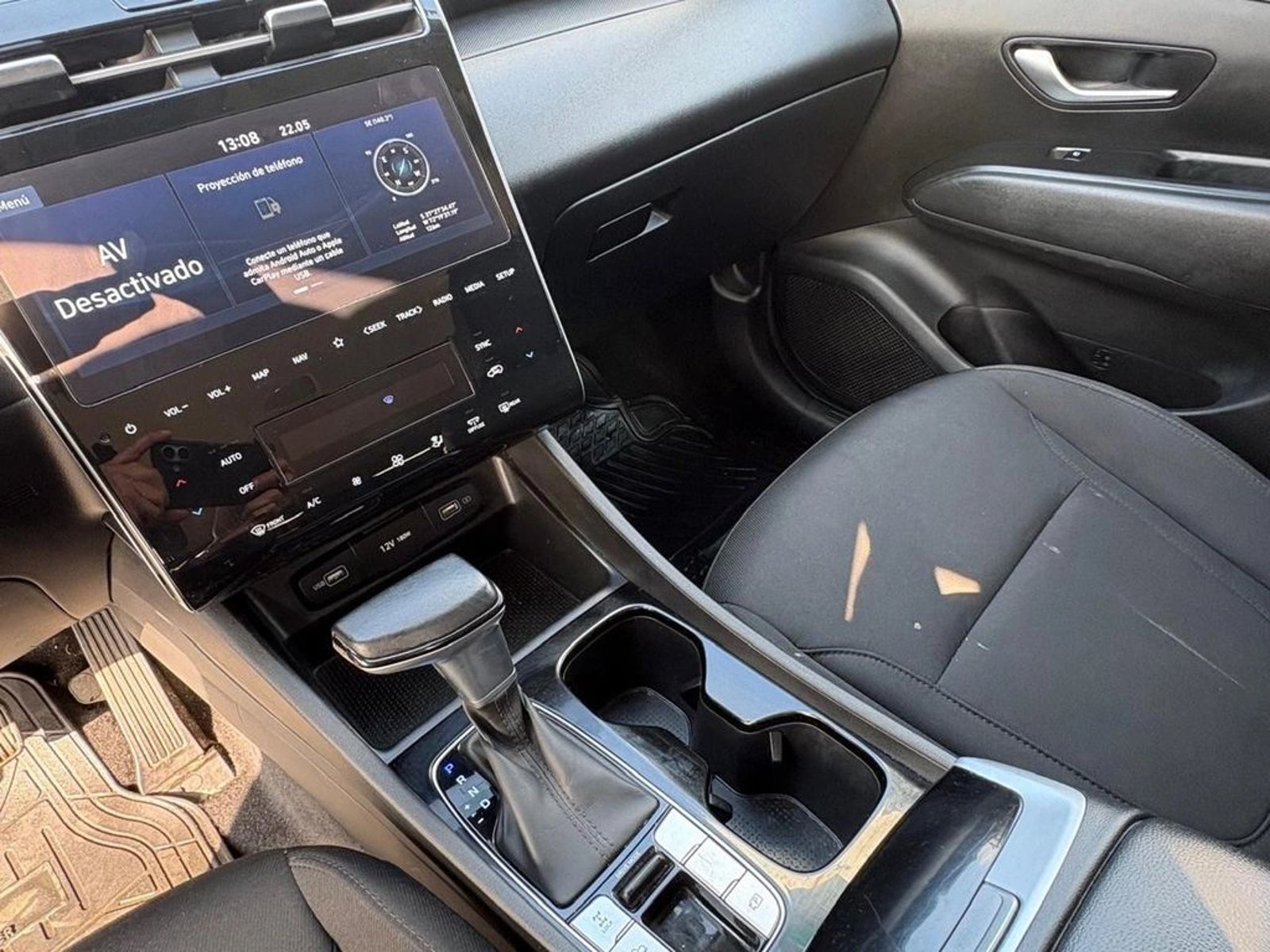 HYUNDAI TUCSON NX4 4x4 AUT 2025 - Imagen 10 de 13